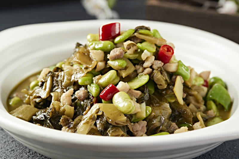 米椒蚕豆瓣肉沫烧雪菜图片