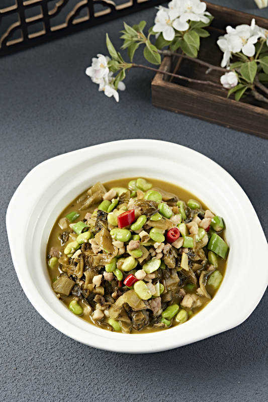 米椒蚕豆瓣肉沫烧雪菜图片