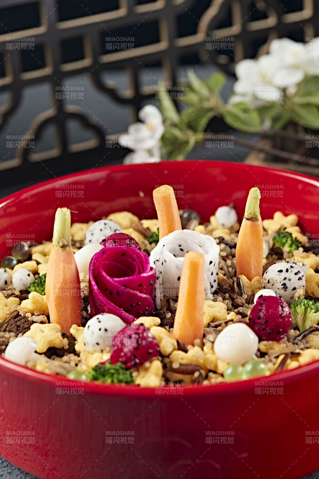 藜麦米奥利奥碎果蔬奶油紫薯千层蛋糕图片