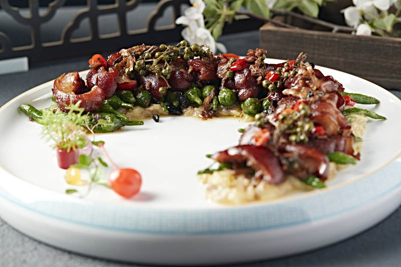 香辣土豆泥烧椒配香炸猪蹄花图片