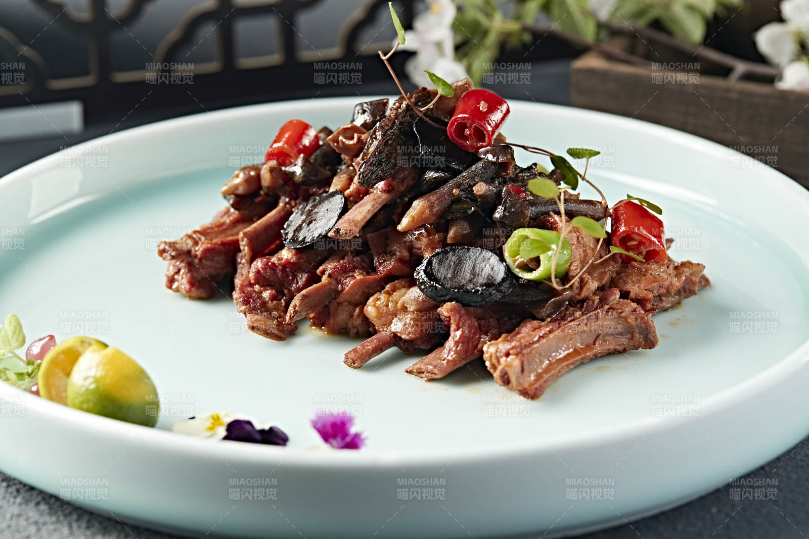 米椒鸡枞红烧小样肋排图片