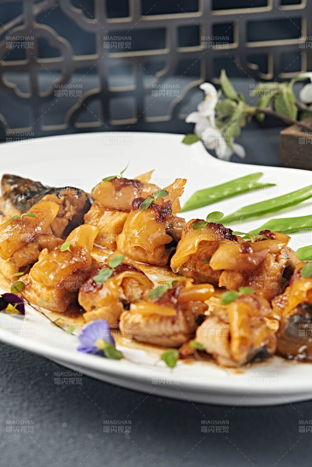 花胶片烧白鳝图片