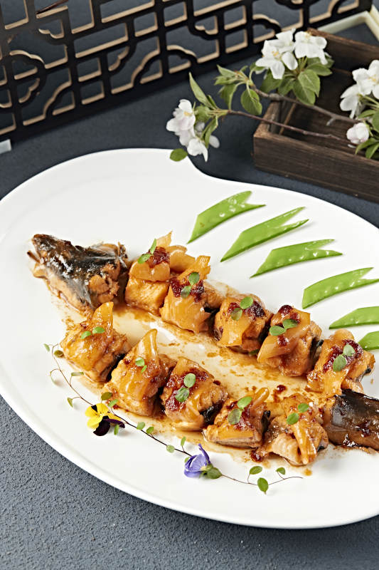 花胶片烧白鳝图片