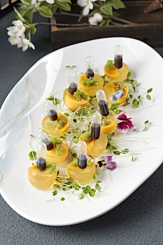 分子料理美食芒果蜜汁仿真皮蛋图片