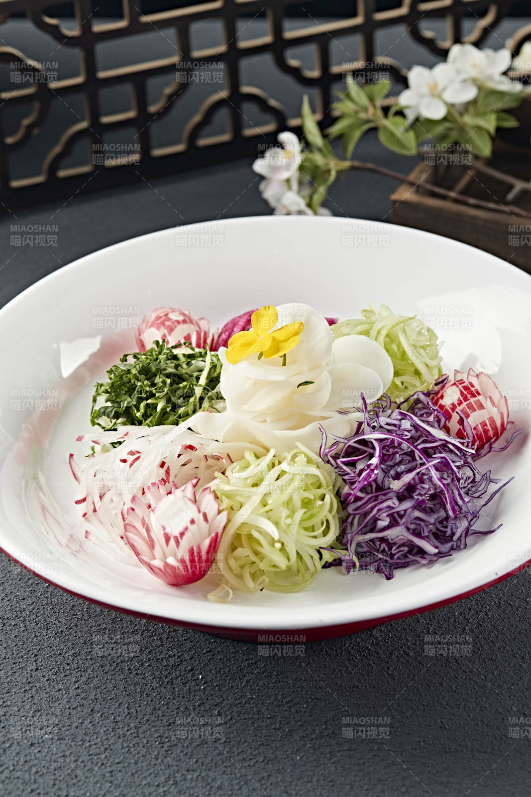 浇汁时蔬山药大拉皮图片