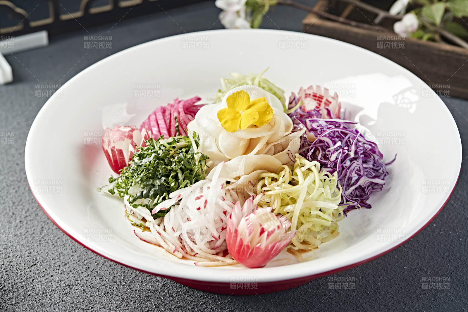 浇汁时蔬山药大拉皮图片