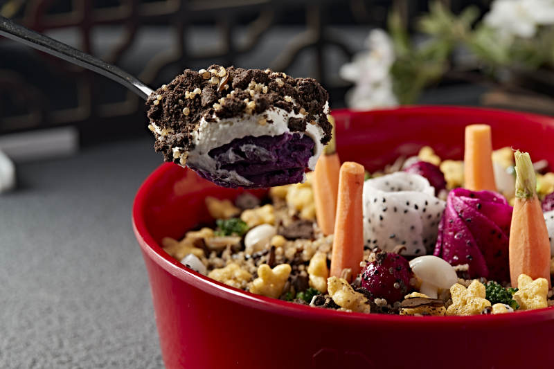 藜麦米奥利奥碎果蔬奶油紫薯千层蛋糕图片