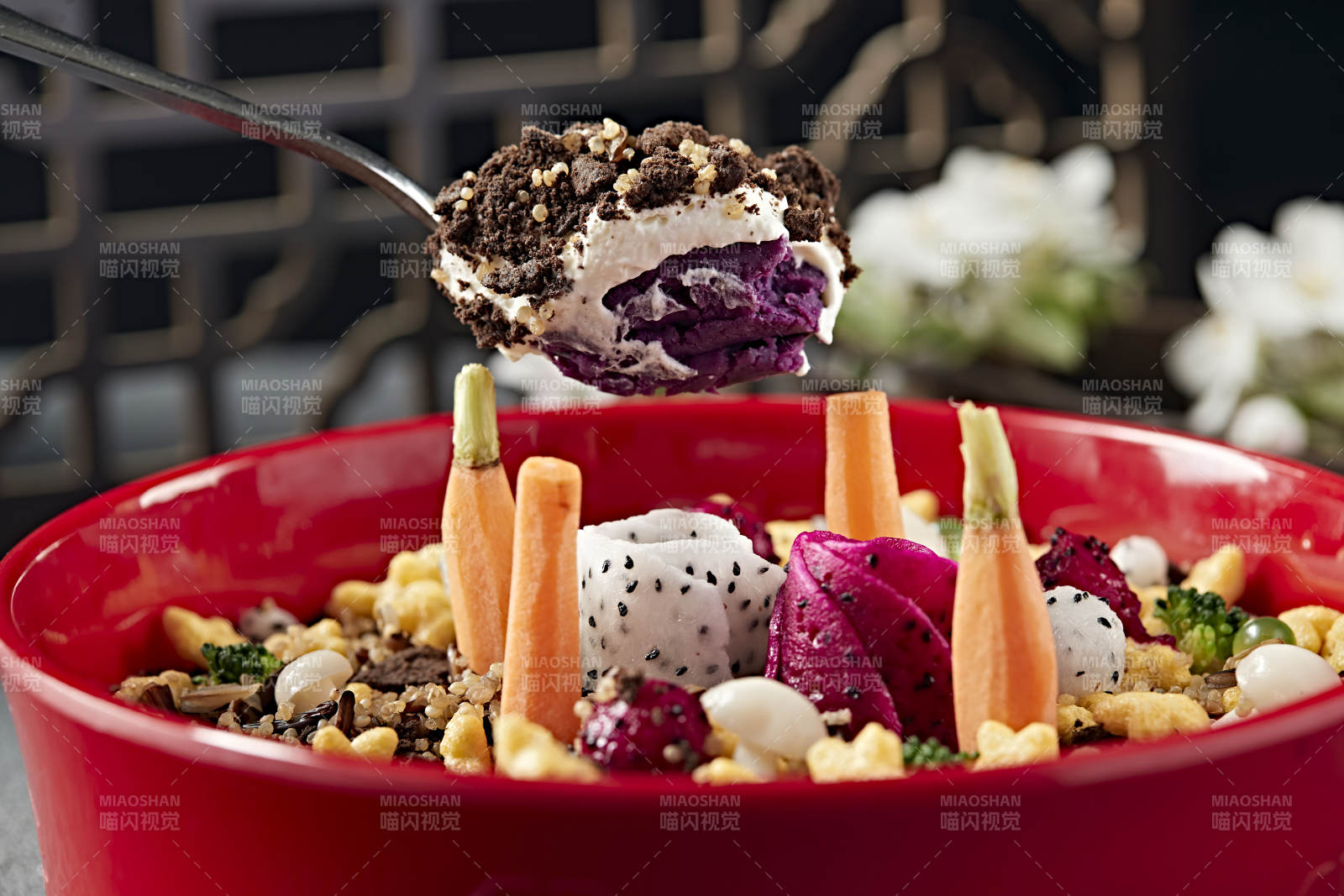 藜麦米奥利奥碎果蔬奶油紫薯千层蛋糕图片