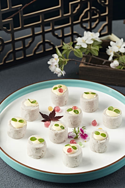 炼乳配蒸芋头泥糕图片