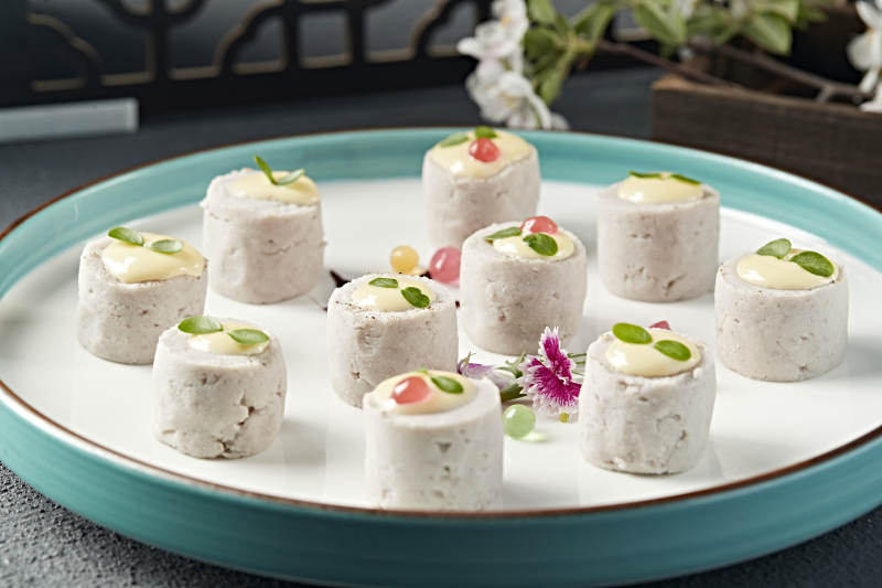 炼乳配蒸芋头泥糕图片