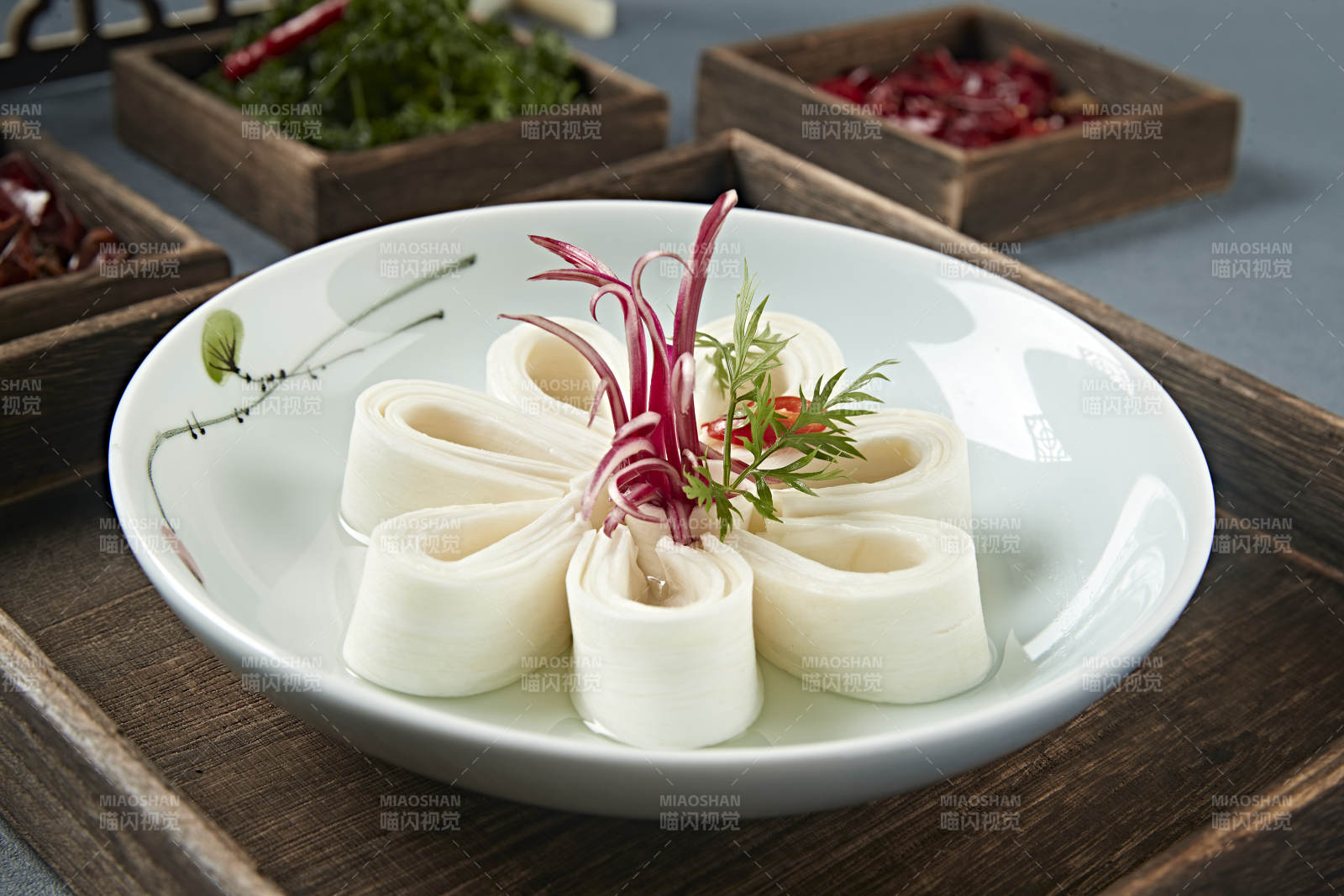 美味凉菜酸汤茭白图片