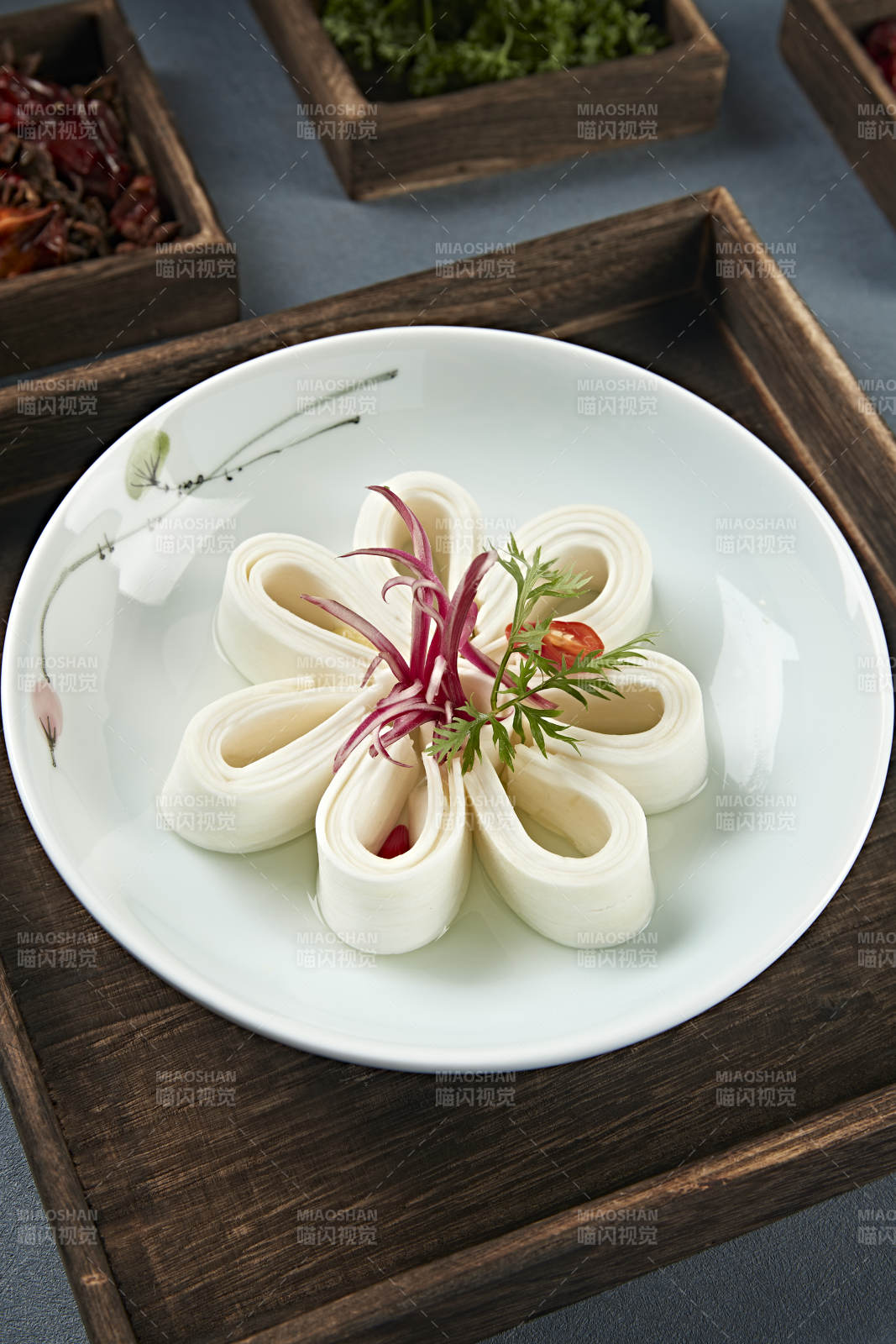 美味凉菜酸汤茭白图片