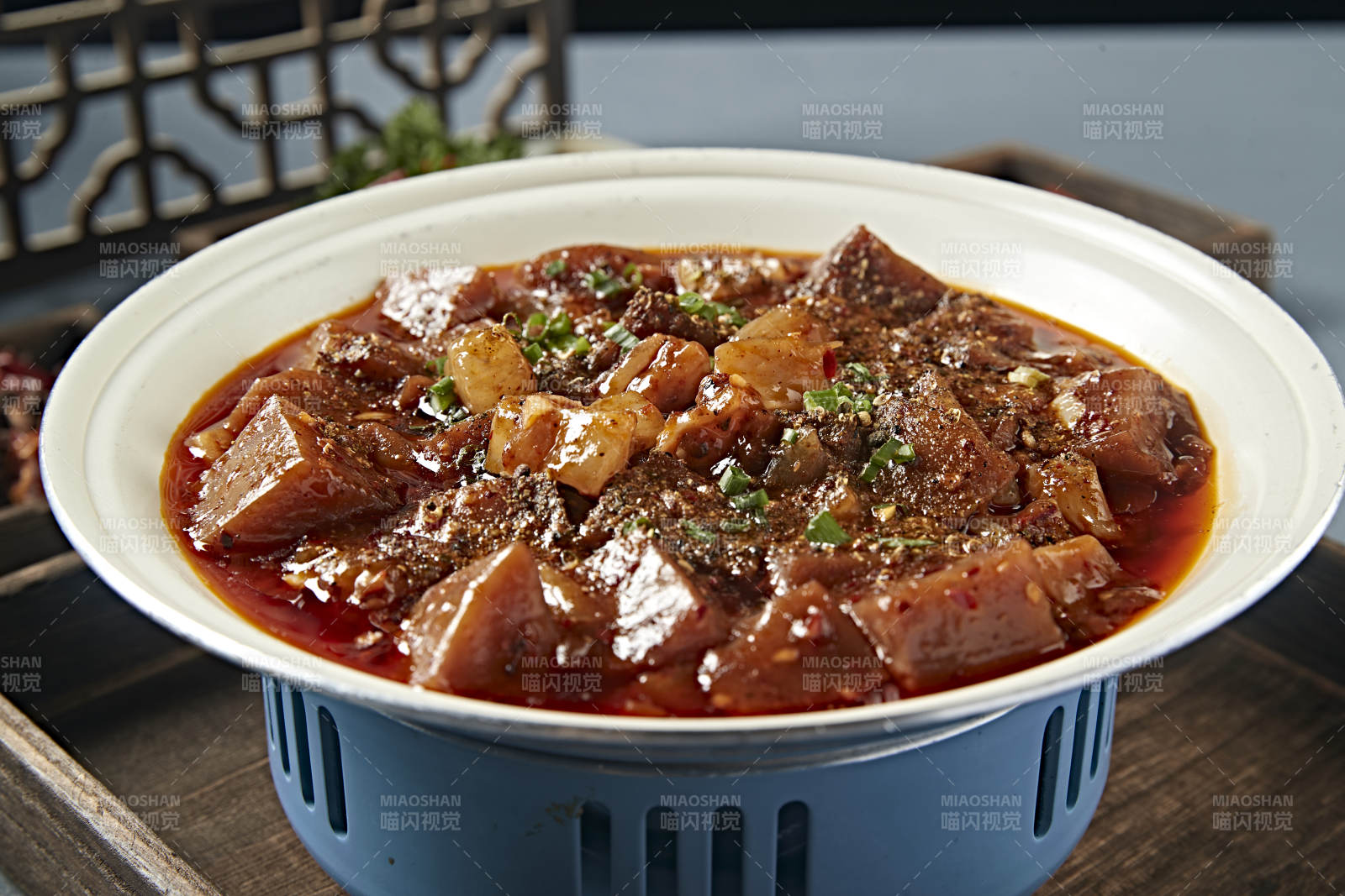 香辣红油蹄筋烧焖子粉坨图片