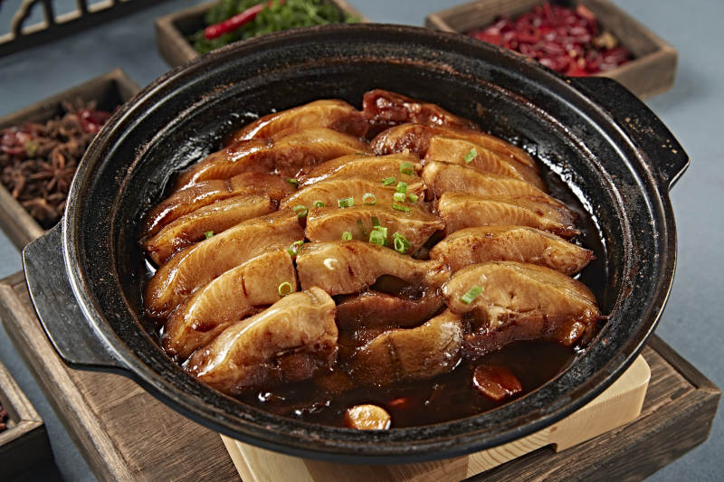 砂锅酱香焗鳕鱼图片