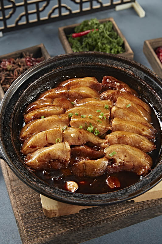 砂锅酱香焗鳕鱼图片