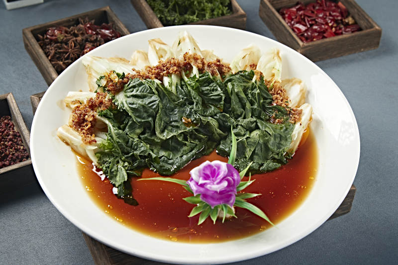 浇汁炸蟹肉碎奶白菜小白菜图片