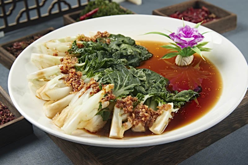 浇汁炸蟹肉碎奶白菜小白菜图片