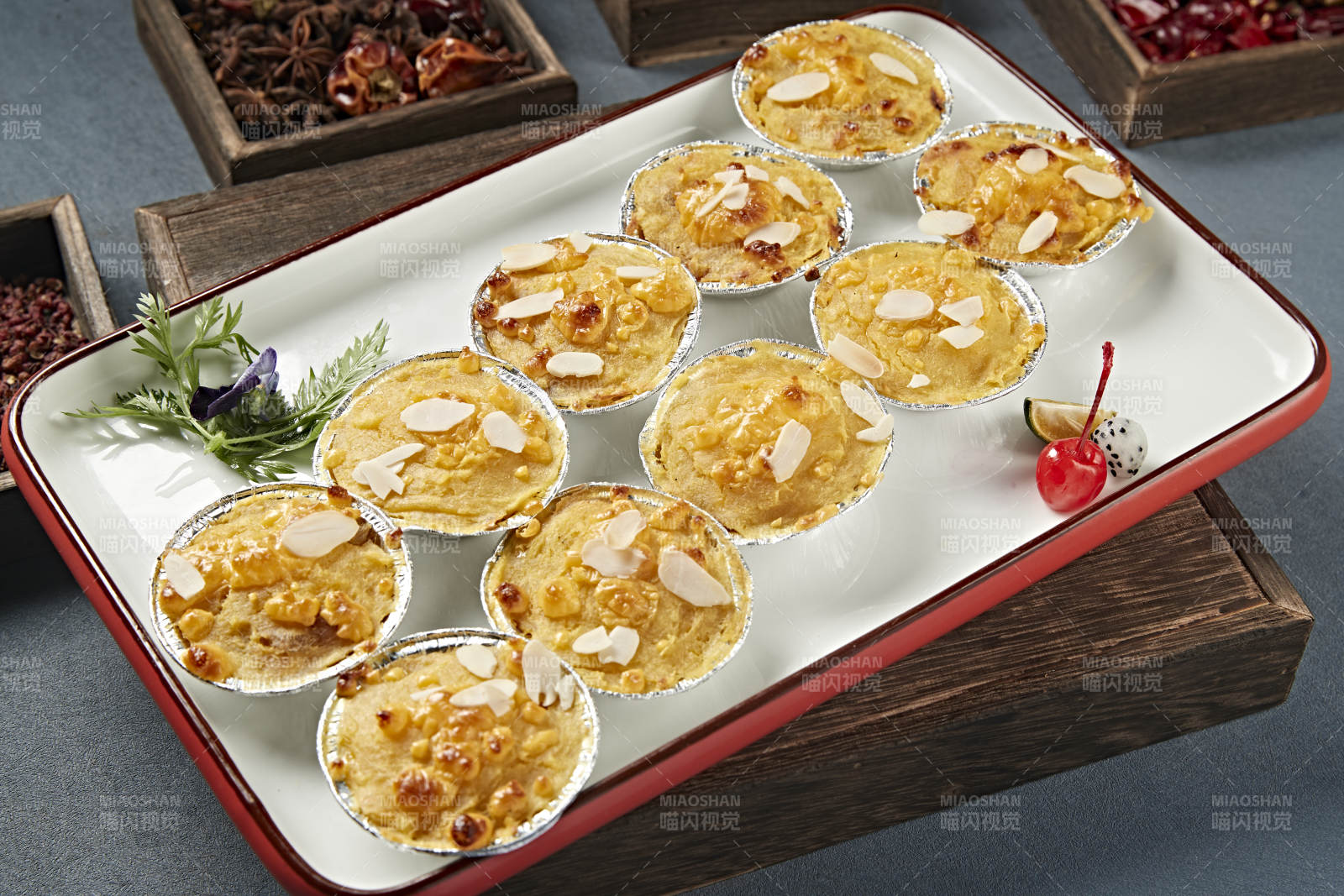 杏仁片芝士焗红薯泥图片