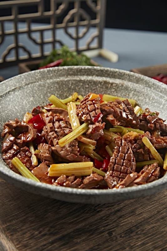 湘菜小炒剁椒西芹爆炒腰花图片