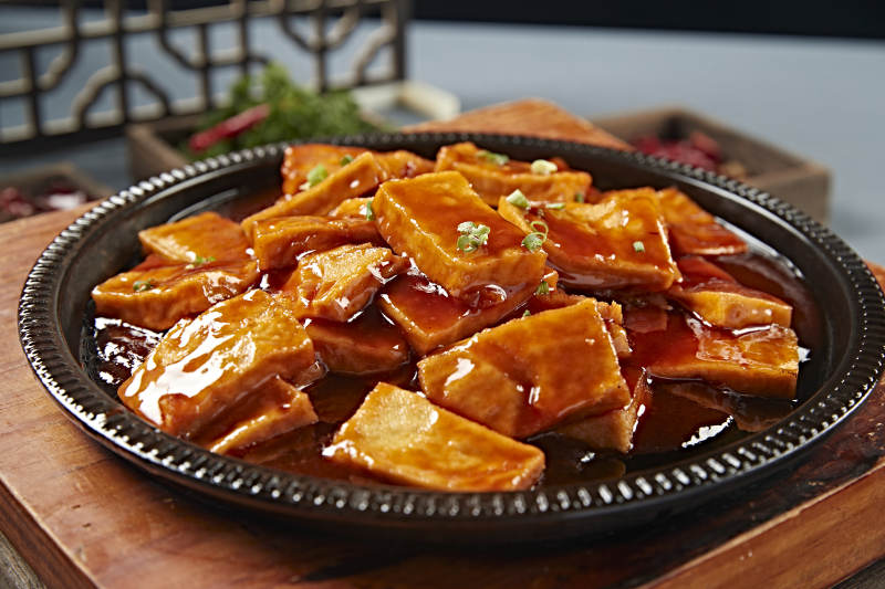 铁板浓汁香煎包浆豆腐图片