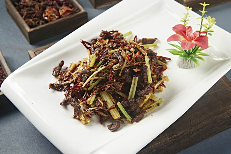 香辣干煸西芹牛肉丝图片