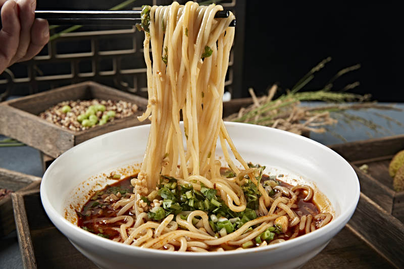 麻辣重庆小面图片