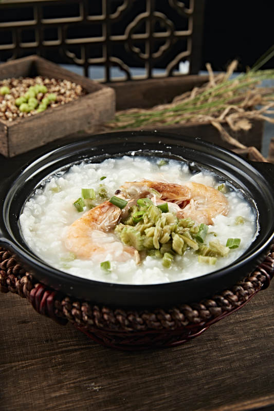砂锅鲜虾生滚白粥海鲜粥图片