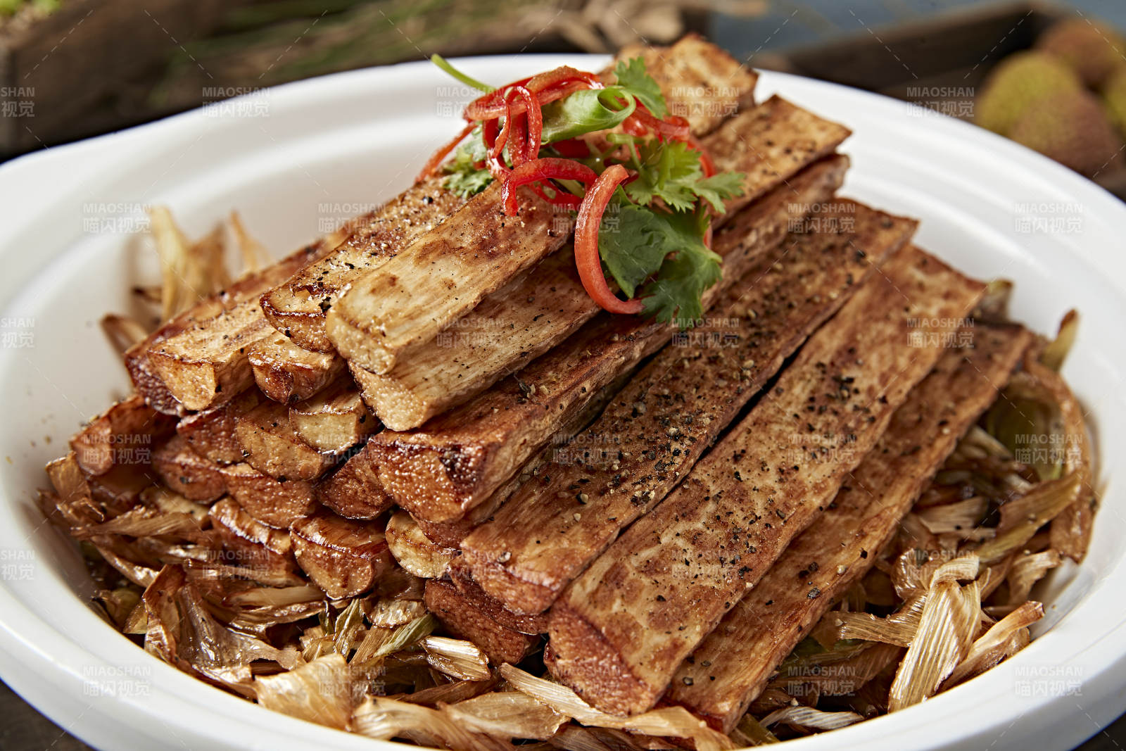 砂锅葱香藜麦焗马牙长山药图片