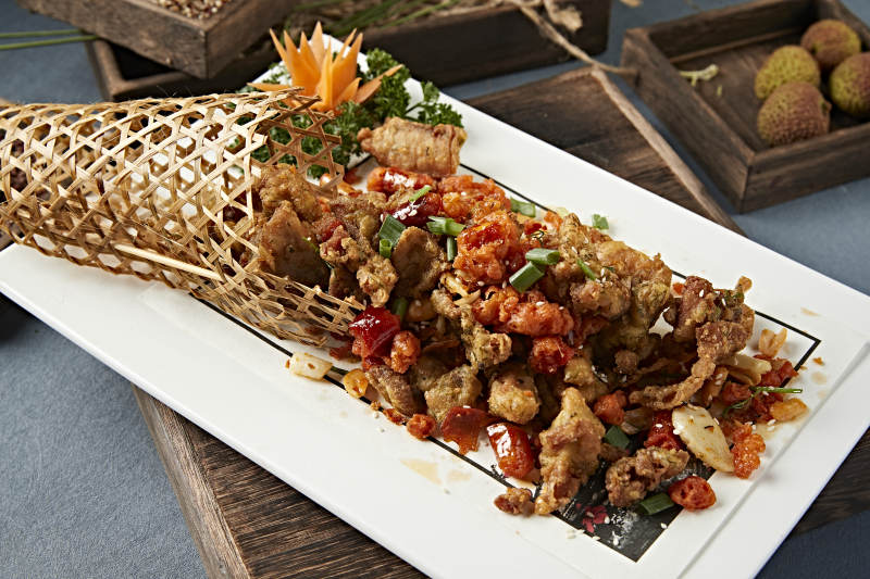 主楼辣椒炸鸡脆骨掌中宝图片