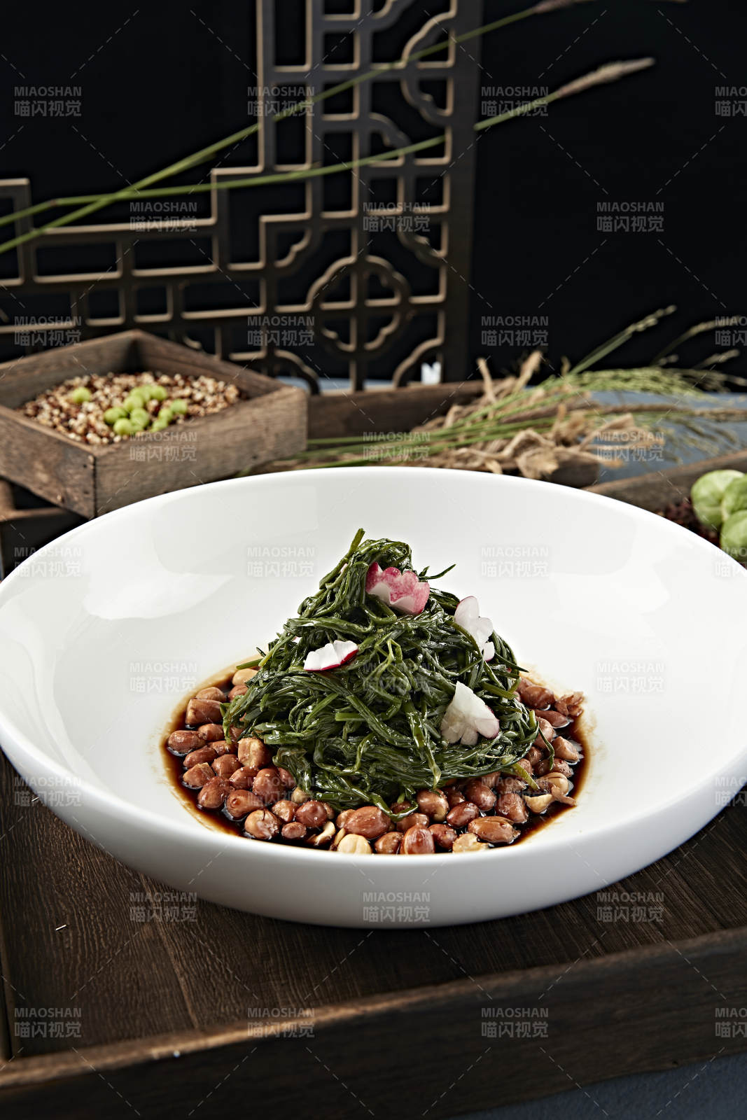 美味凉菜老醋花生拌沙葱图片