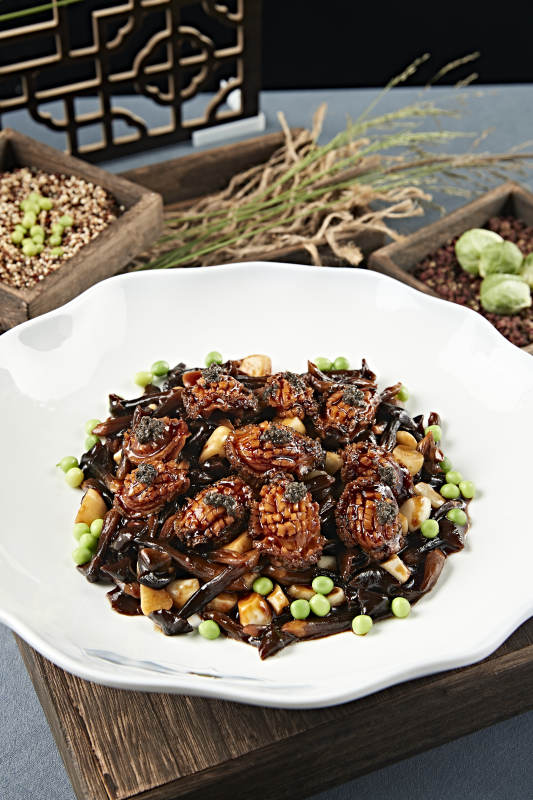 酱烧蒜子鸡枞菌鲜鲍鱼图片