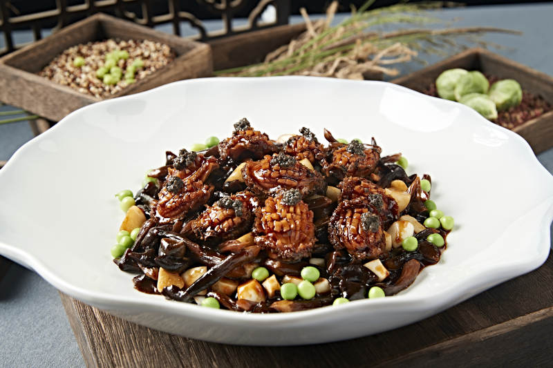 酱烧蒜子鸡枞菌鲜鲍鱼图片