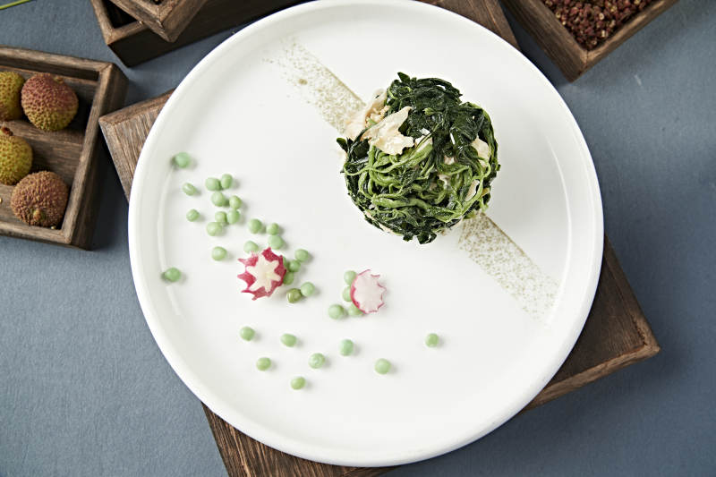 扇贝裙边肉菠菜墩图片