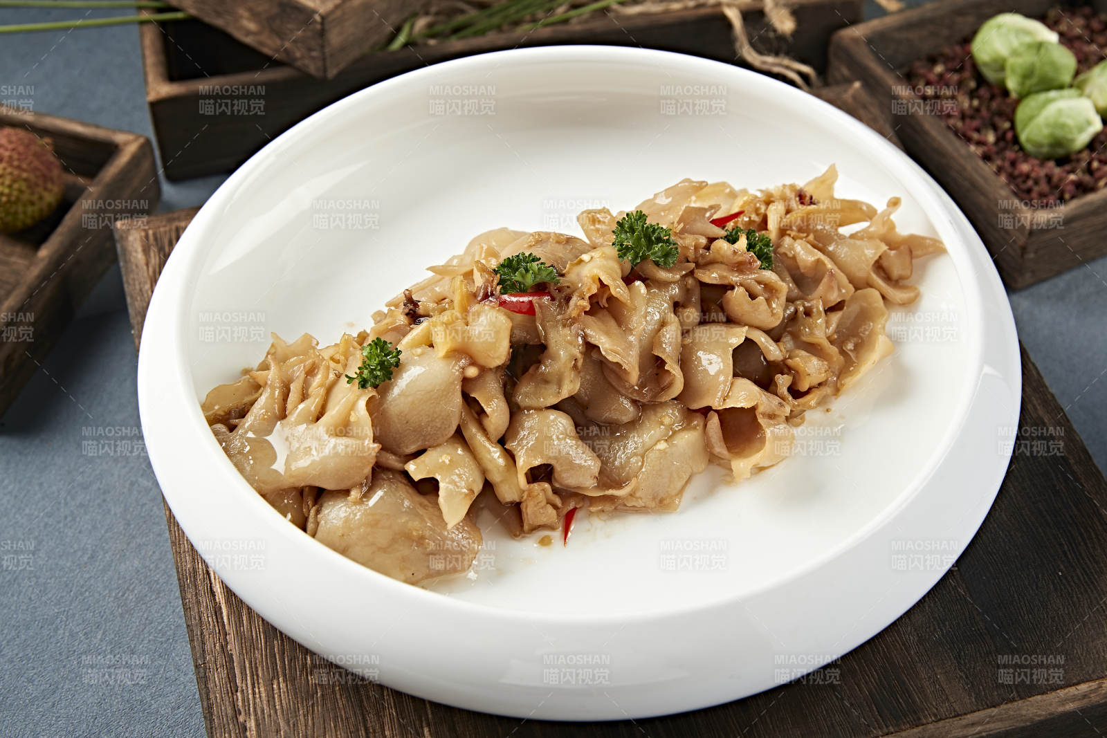 火爆鸡冠大海螺片图片