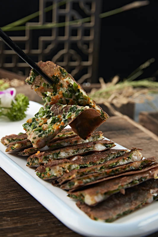 港式脆皮韭菜虾饼图片