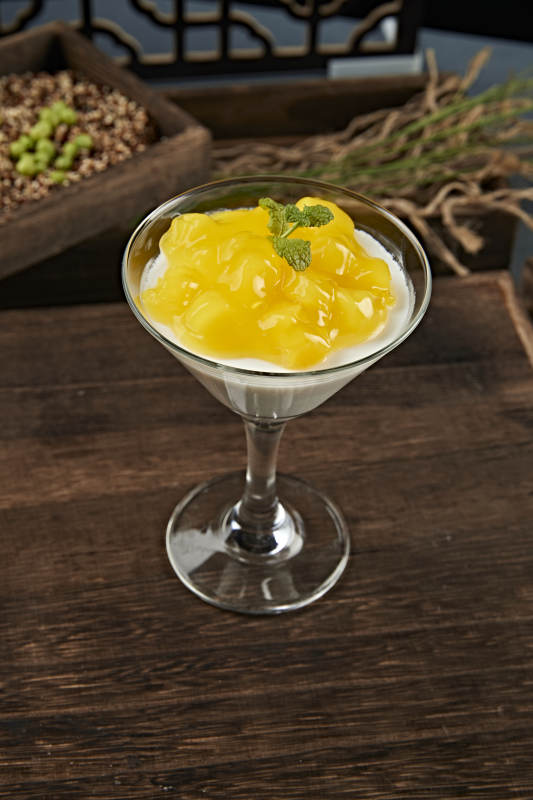 美味酸奶芒果布丁图片