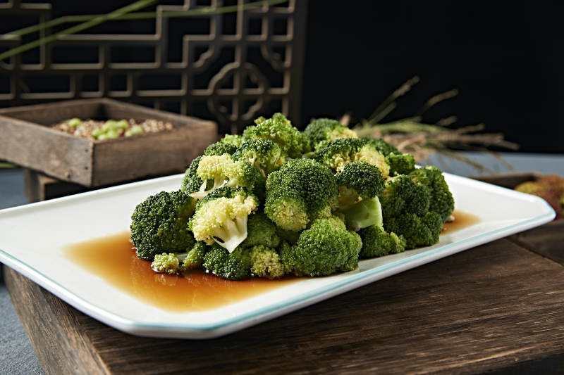 浇汁白灼西蓝花图片