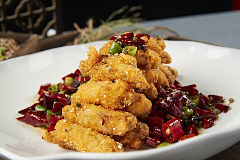 麻辣炸鸡翅图片