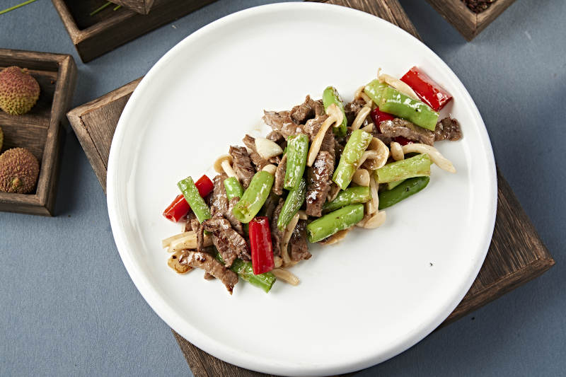 杭椒海鲜菇小炒牛柳图片