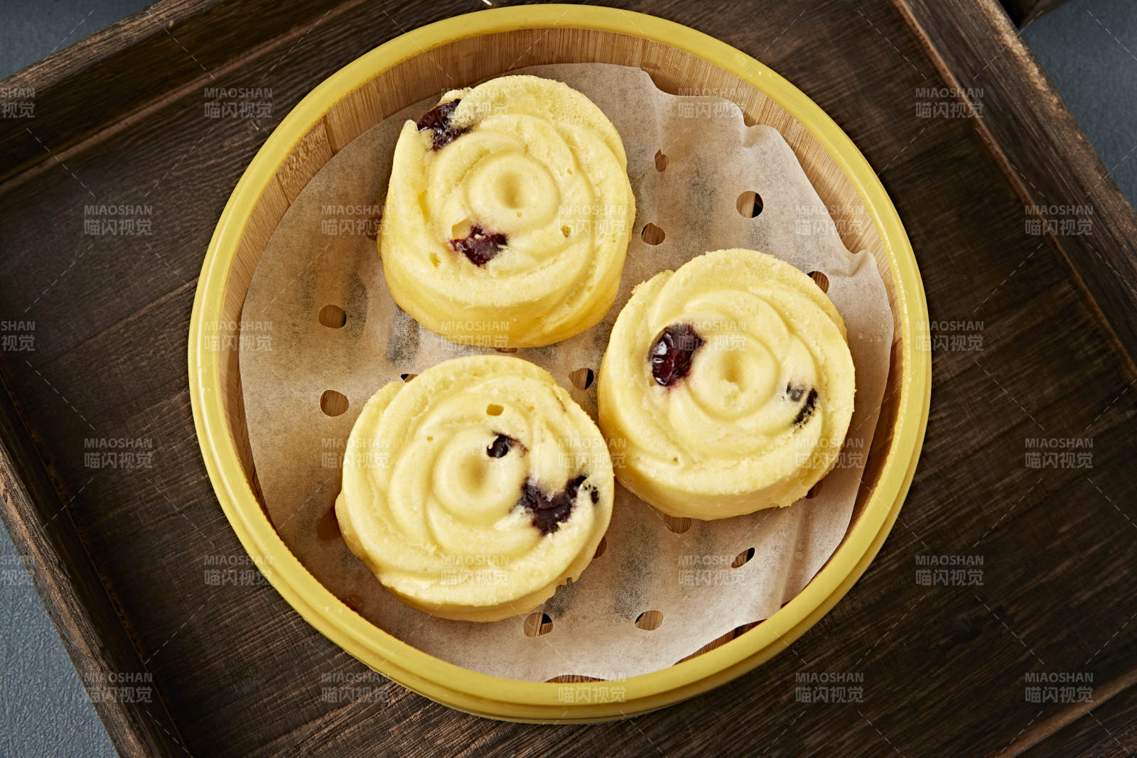 香蒸蓝莓蛋糕图片