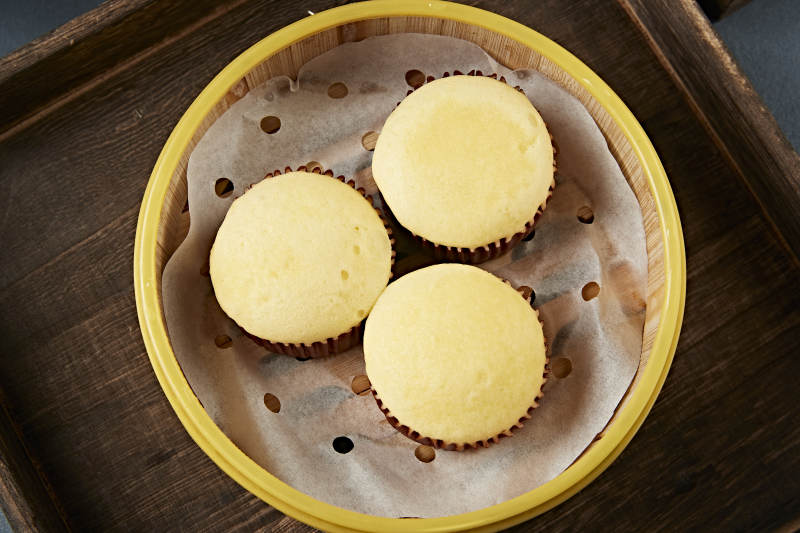 港式茶餐蒸纸杯蛋糕图片