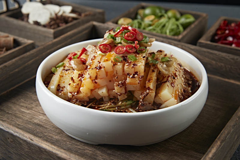 浇汁山西大同小媳妇凉粉图片