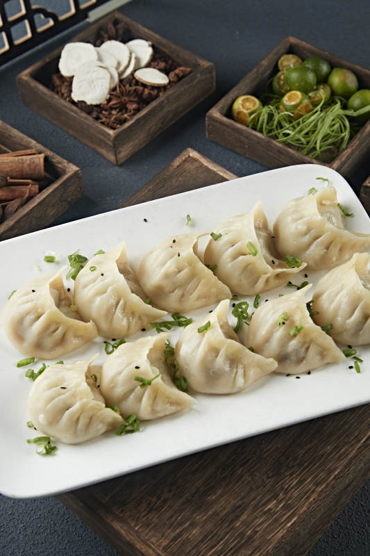 蒙古族没事羊肉蒸饺图片