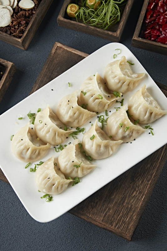 蒙古族没事羊肉蒸饺图片