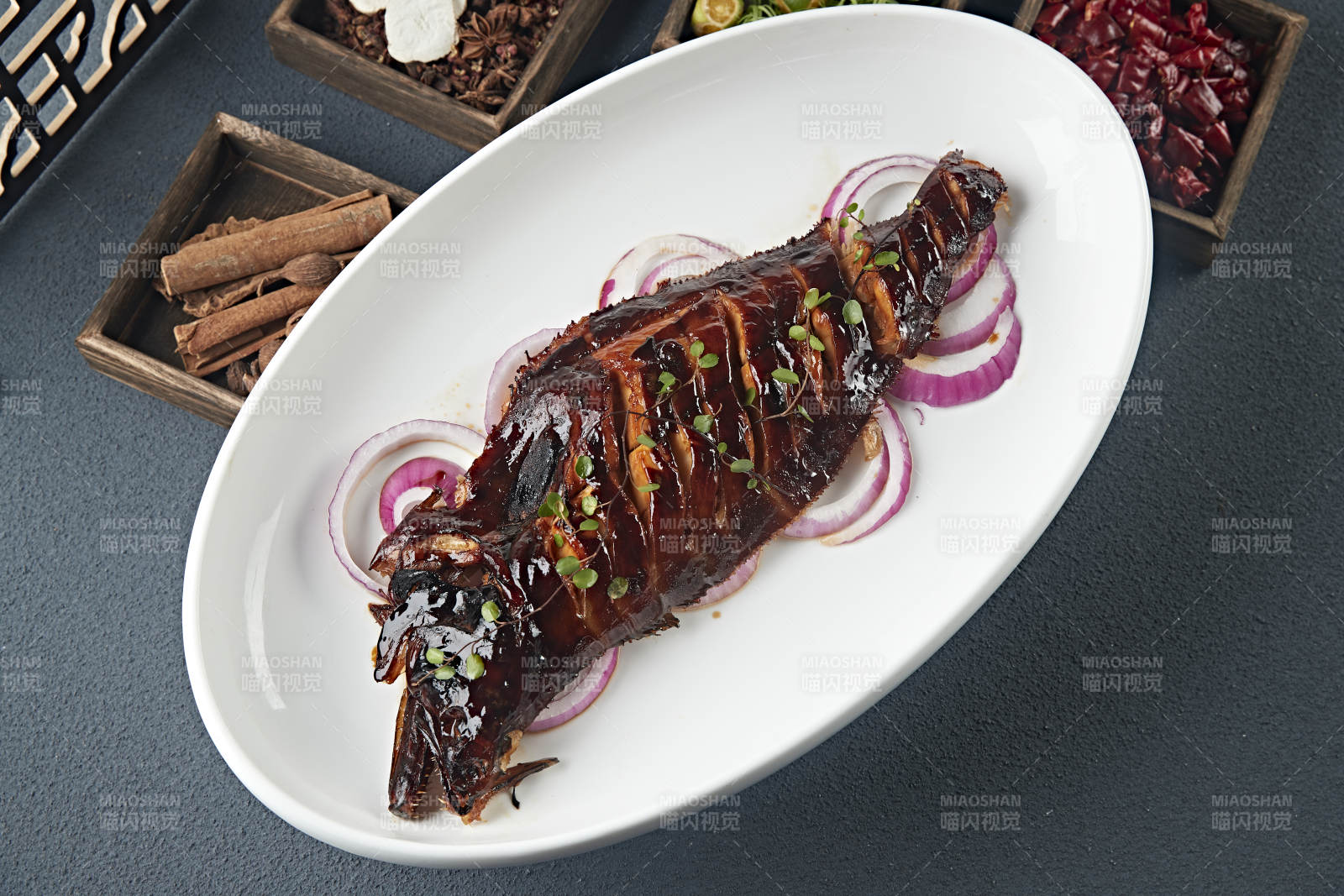 美味酱香烤鲽鱼图片