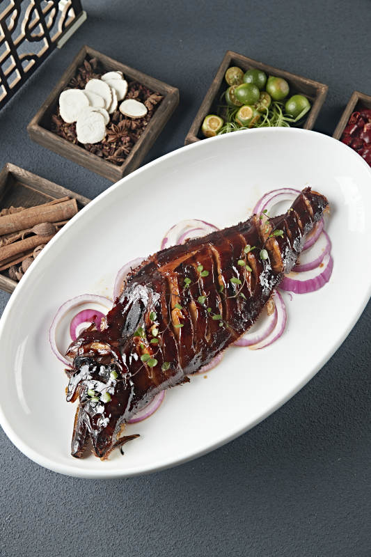 美味酱香烤鲽鱼图片