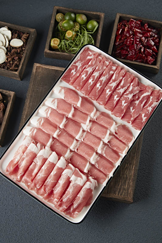 老北京涮肉食材草原肥羊肥牛肉卷图片