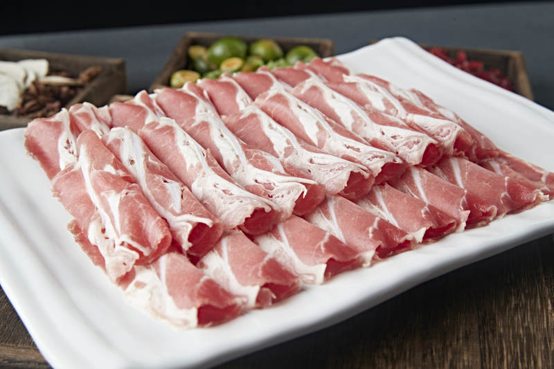 老北京涮肉食材草原肥羊肥牛肉卷图片