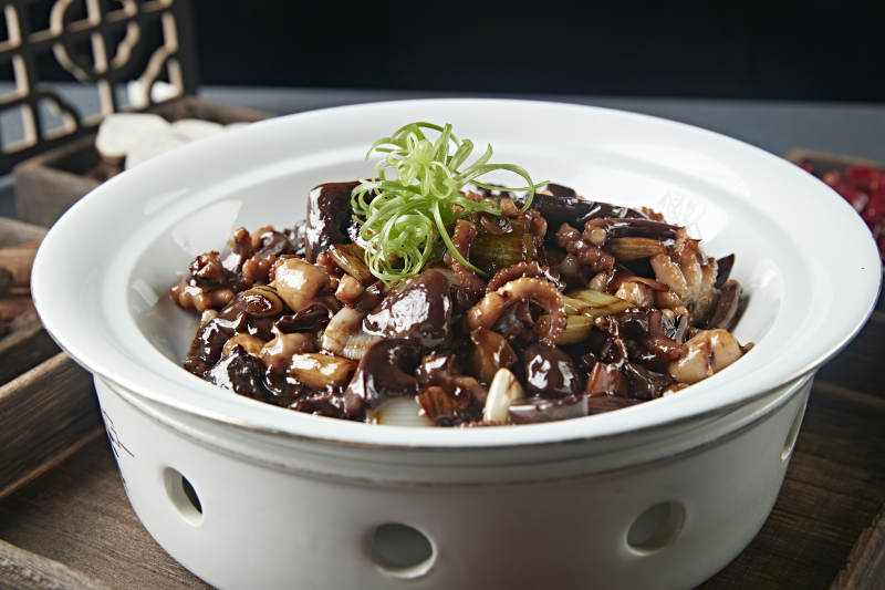 葱烧红肉菇海鲜小八爪图片