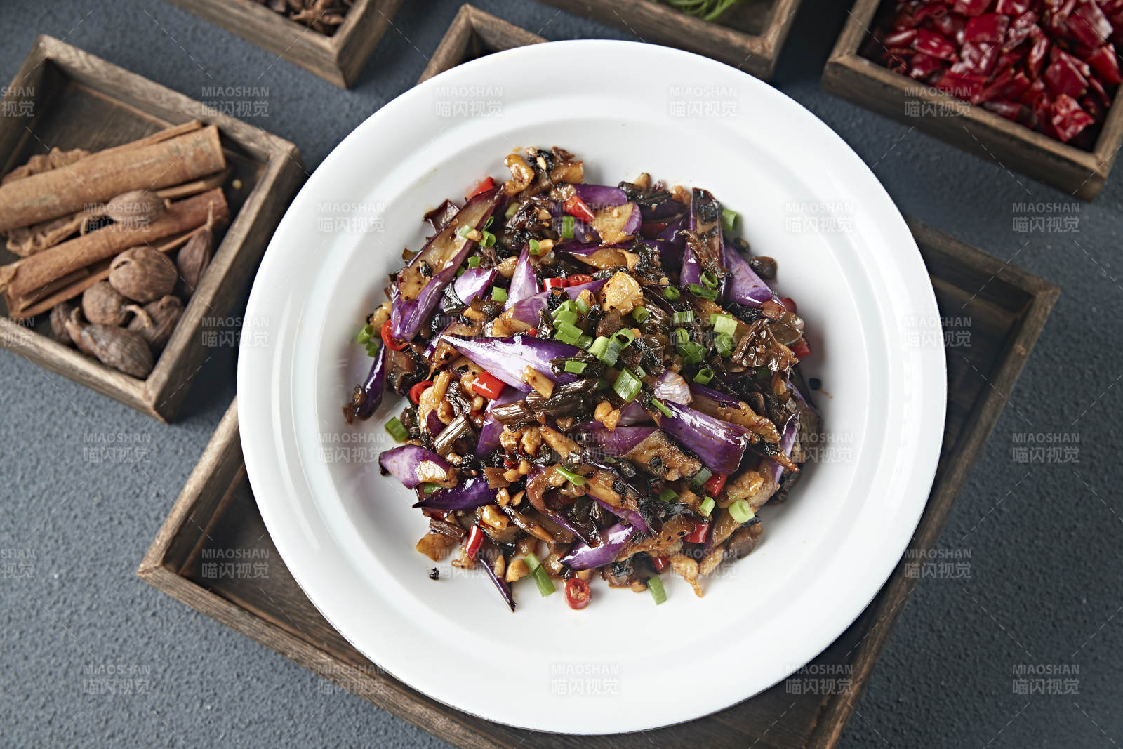 肉沫蒜香烧茄子图片